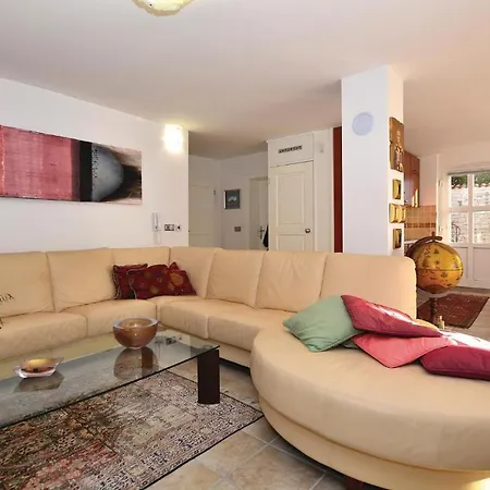 Lovely In Izola With Kitchen Izola