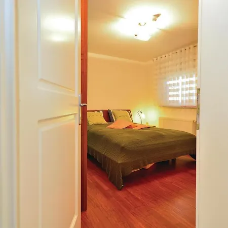 Holiday home Lovely In Izola With Kitchen *