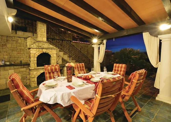 Lovely In With Kitchen