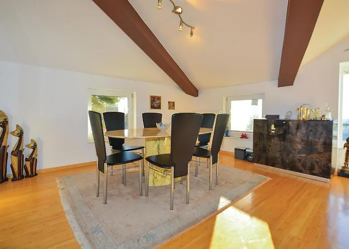 Lovely In With Kitchen * איזולה